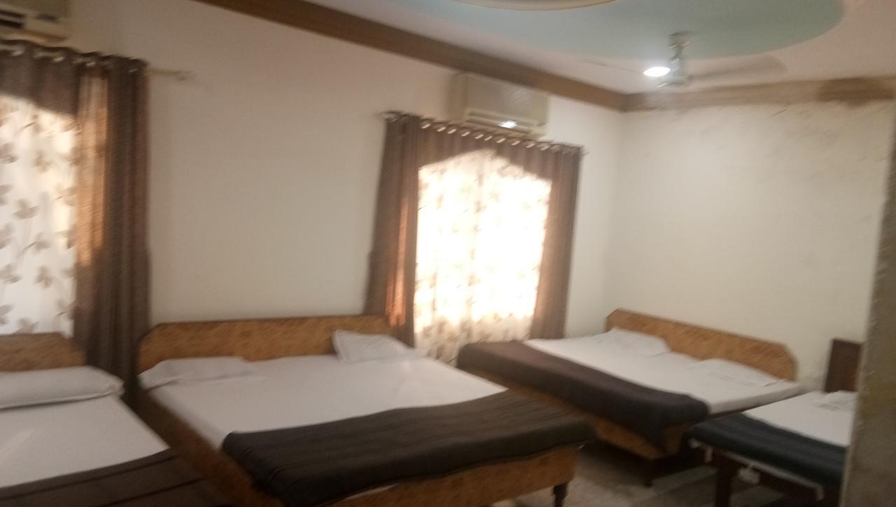 Grand Galaxy Hotel Krishna Nashik Dış mekan fotoğraf